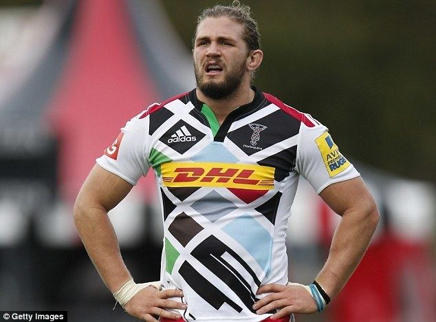 Luke Wallace Harlequins flanker Luke Wallace signs new deal keeping him