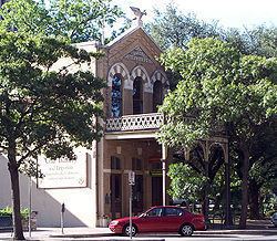Lundberg Bakery (Austin, Texas) httpsuploadwikimediaorgwikipediacommonsthu