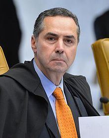 Luís Roberto Barroso httpsuploadwikimediaorgwikipediacommonsthu