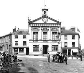 Luton Town Hall