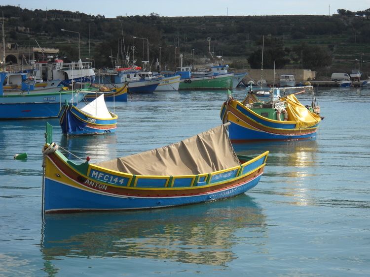 Luzzu FileLuzzu Maltese style boatsjpg Wikimedia Commons