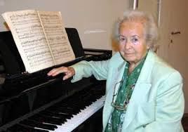 Lívia Rév Livia Rev pianist ripens with age Arioso739s Blog Shirley Kirsten