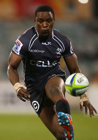 Lwazi Mvovo Lwazi Mvovo Photos Super Rugby Rd 13 Brumbies v Sharks