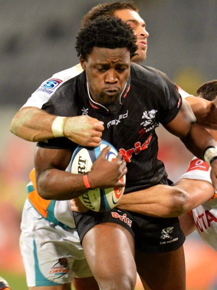 Lwazi Mvovo Lwazi Mvovo barrels through the Cheetahs defence ABC