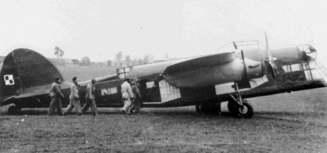 LWS-6 Żubr Polish Planes from 1939 to the Korean conflict Historical