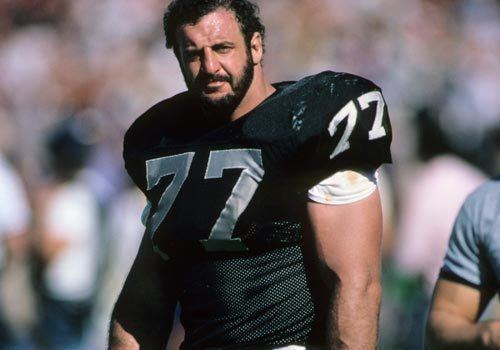 Lyle Alzado This Day In Sports History May 14th Lyle Alzado