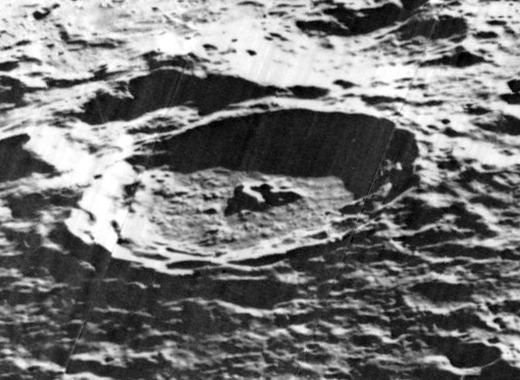 Lyman (crater)
