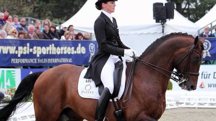 Lyndal Oatley Equestrian Australia Rider Profile Lyndal Oatley YouTube