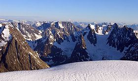 Lyngen Alps httpsuploadwikimediaorgwikipediacommonsthu