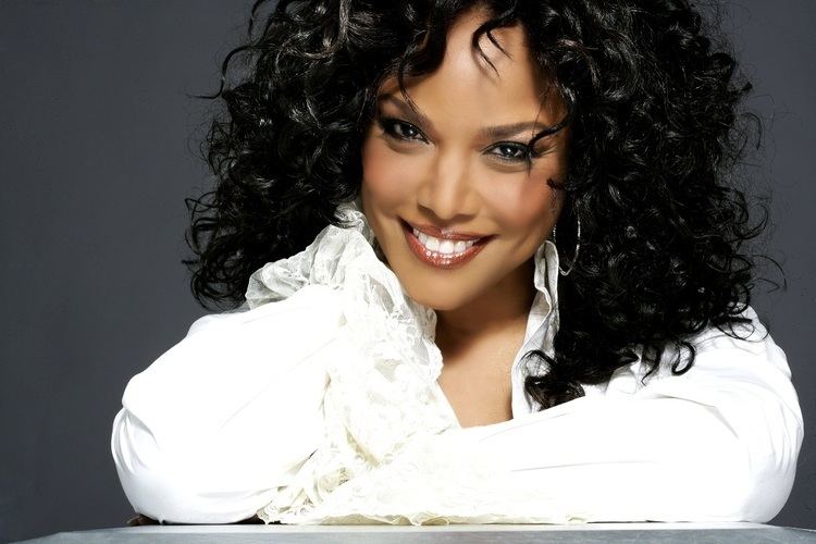 Lynn Whitfield Lynn Whitfield To Be Honored w Pan African Film Festival