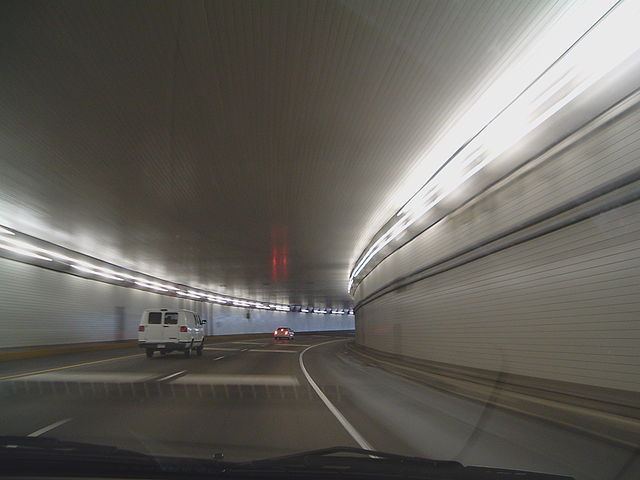 Lytle Tunnel media2wcpocomphoto20150520640pxLytleTunne