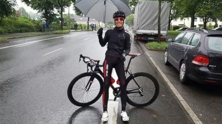Maarten de Jonge Dutch Cyclist Avoids Tragedy After Being Scheduled On Two