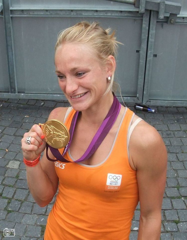 Maartje Goderie Maartje Goderie met haar gouden medaille foto 301373