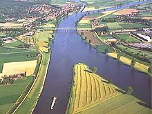 Maas–Waal Canal httpsuploadwikimediaorgwikipediacommonsthu