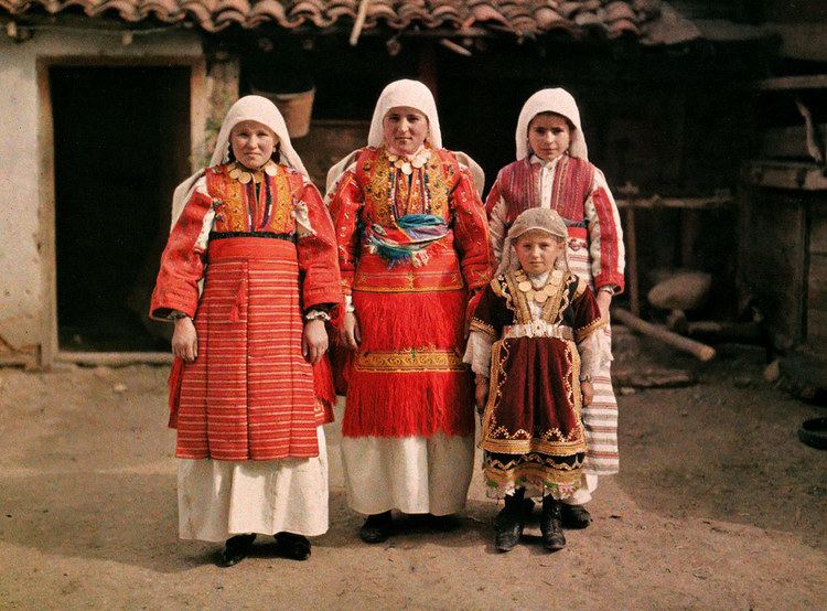 Macedonian national costume
