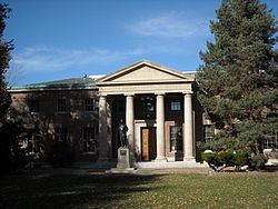 Mackay School of Earth Sciences and Engineering httpsuploadwikimediaorgwikipediacommonsthu