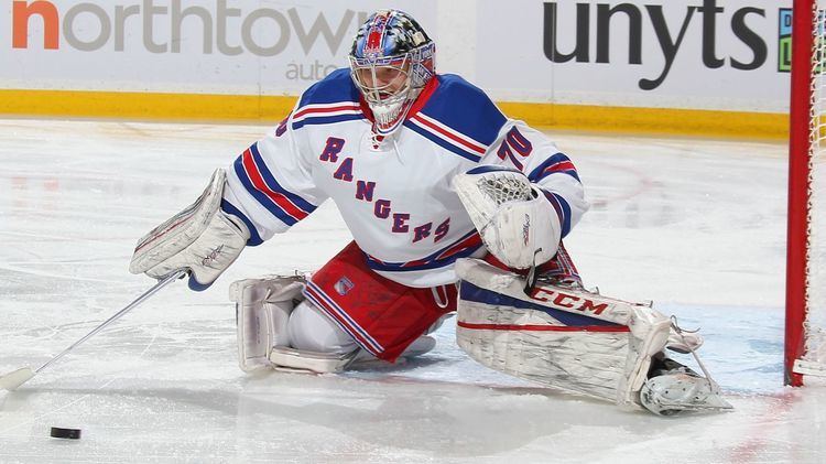 Mackenzie Skapski Mackenzie Skapski earns first NHL win as the Rangers