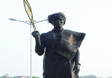 Efunroye Tinubu PROFILE Madam Efunroye Tinubu the wealthiest woman in Yorubaland