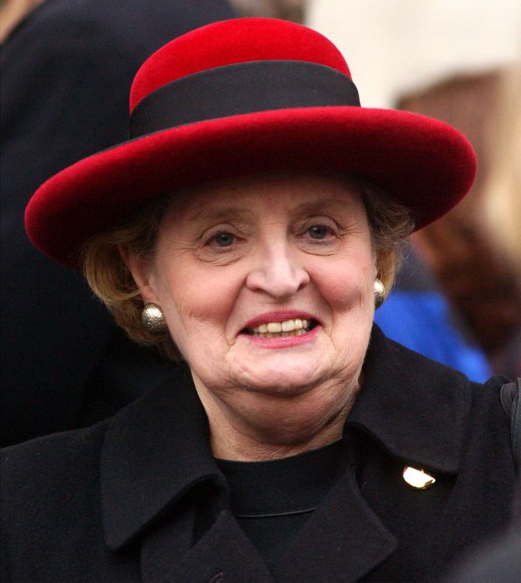 Madeleine Albright Madeleine Albright First Female Secretary of State