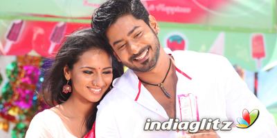 Madha Mathu Manasi Madha Mathu Manasi Kannada movie images stills gallery