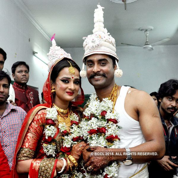 Madhabilata Mitra Madhabilata Mitra with groom Bhupesh Gupta pose for the camera