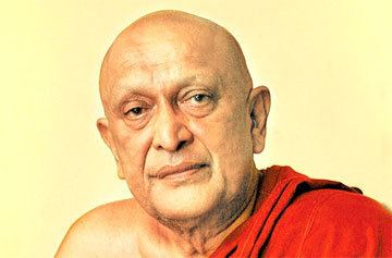 Maduluwawe Sobitha Thero Ven Sobitha Thera off to Singapore for treatment Daily News