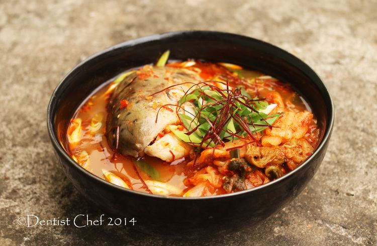 Maeun-tang korean salmon maeuntang recipe DENTIST CHEF