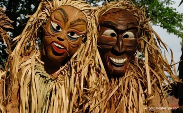 Mah Meri people Mysterious Mah Meri tribe of Malaysia conduct ritual dance to the
