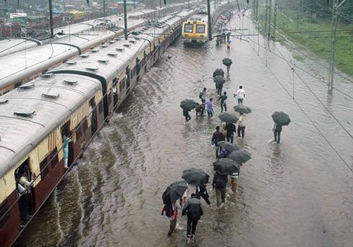 case study of maharashtra floods 2005