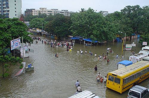 Maharashtra floods of 2005 The 2005 Maharashtra floods from Bandra flyover the time Flickr