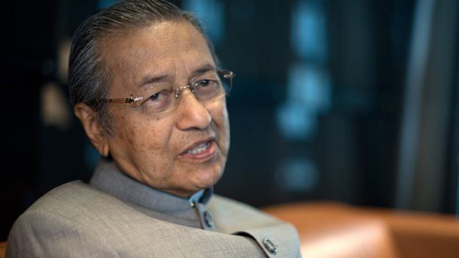 Mahathir Mohamad Malaysia exPM Mohamed Mahathir to leave ruling party Umno BBC News