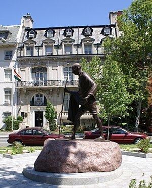 Mahatma Gandhi Memorial (Washington, D.C.) httpsuploadwikimediaorgwikipediacommonsthu