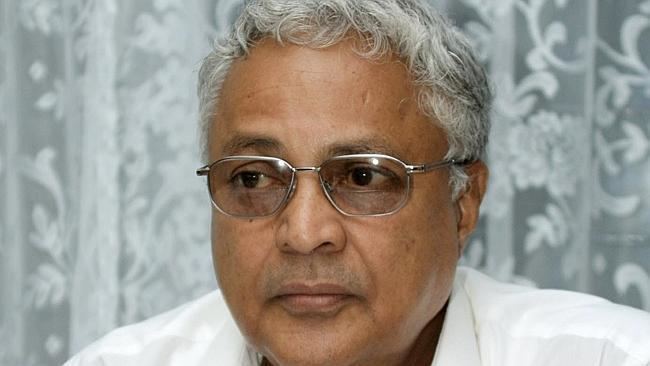Mahendra Chaudhry Fiji Labour leader Chaudhry ruled out of election The