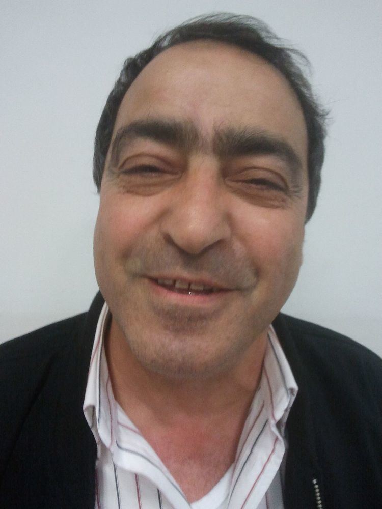 Mahmoud Yazbak httpsuploadwikimediaorgwikipediacommonsthu