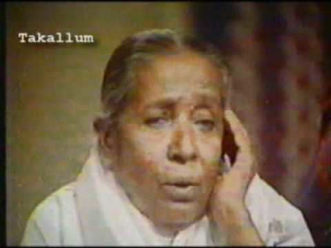 Mai Bhagi kahree neem ke neecheMaai Bhagi live at PTV YouTube