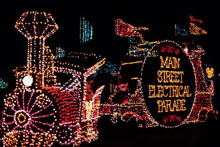 Main Street Electrical Parade Step In Time 39Main Street Electrical Parade39 Lights Up Magic