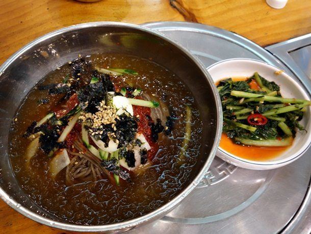 Mak-guksu Carbotourism Four Great Noodle Dishes in Seoul South Korea