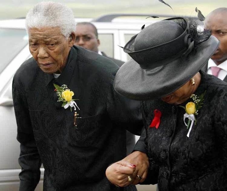 Makgatho Mandela In memory of Nelson Mandela10 World photos