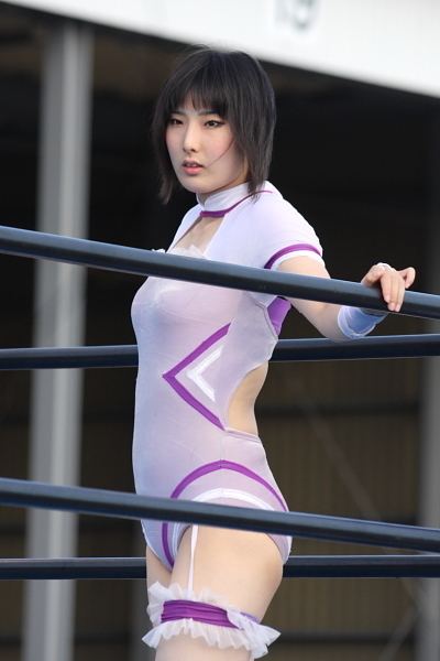 Makoto (wrestler) httpsuploadwikimediaorgwikipediacommons00