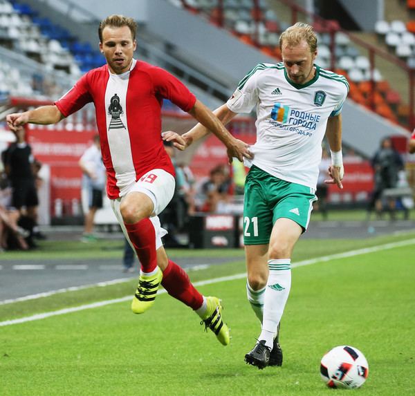 Maksim Bardachow Maksim Bardachow Photos Photos FC Lokomotiv Moscow v Tom Tomsk