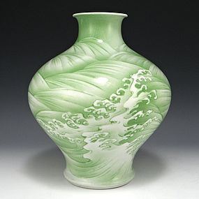 Makuzu Kōzan MAKUZU KOZAN I Japanese Green Waves Vase 962 Inches item 1163887