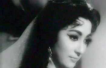 Mala Sinha Mala Sinha boycotts Phalke Academy Awards Celebrities