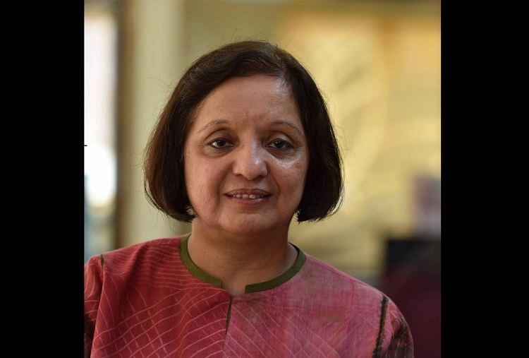 Malini Parthasarathy Malini Parthasarathy resigns as the editor of The Hindu The News