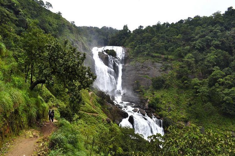 Mallalli Falls Mallalli Falls Coorg Travel Guide Best Holiday Packages Holiday Plans