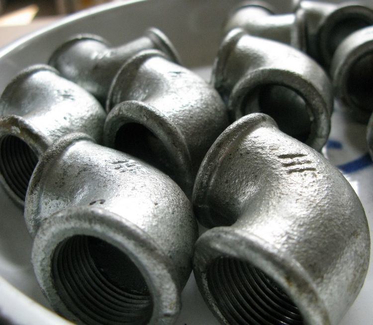Malleable iron Malleable Iron Pipe Fittings Socket Sand Casting Investment