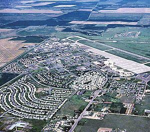 Malmstrom Air Force Base httpsuploadwikimediaorgwikipediacommonsthu