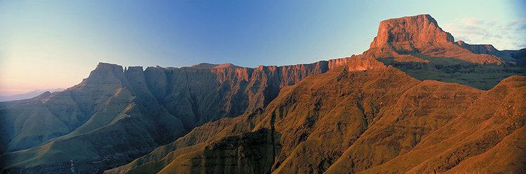 Maloti-Drakensberg Park R40 million cheque to Lesotho for MalotiDrakensberg TFCA Peace