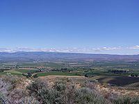 Manastash Ridge httpsuploadwikimediaorgwikipediacommonsthu