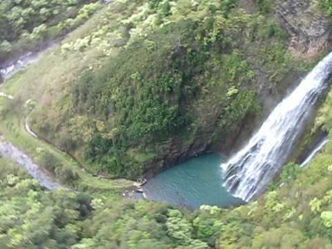 Manawaiopuna Falls httpsiytimgcomviaKdO3NkfdYchqdefaultjpg