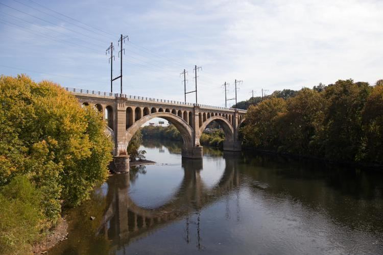 Manayunk Bridge PlanPhilly Manayunk Bridge reopens today as a trail a symbol of a